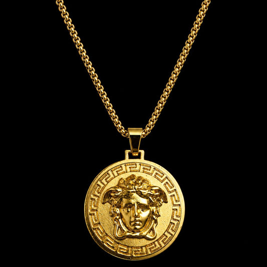 Medusa Gold Medallion Pendant – Luxury Streetwear Series
